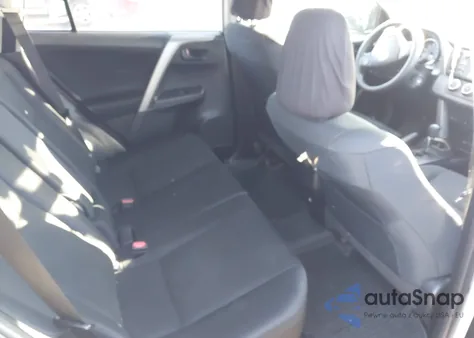 2016 Toyota Rav4 Le z USA, uszkodzony, nr VIN 2T3BFREV6GW511931